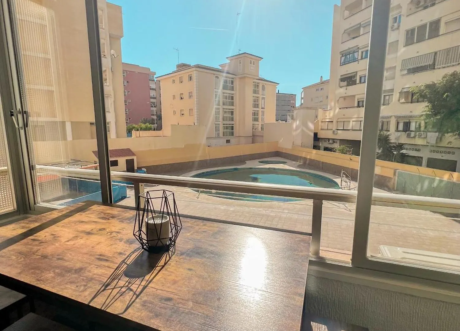Cozy And Bright Flat With Pool Apartment Torremolinos Spain