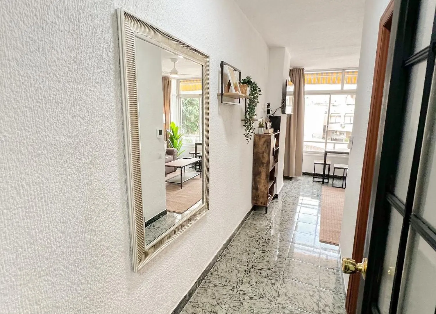 Cozy And Bright Flat With Pool Apartment Torremolinos 0*,