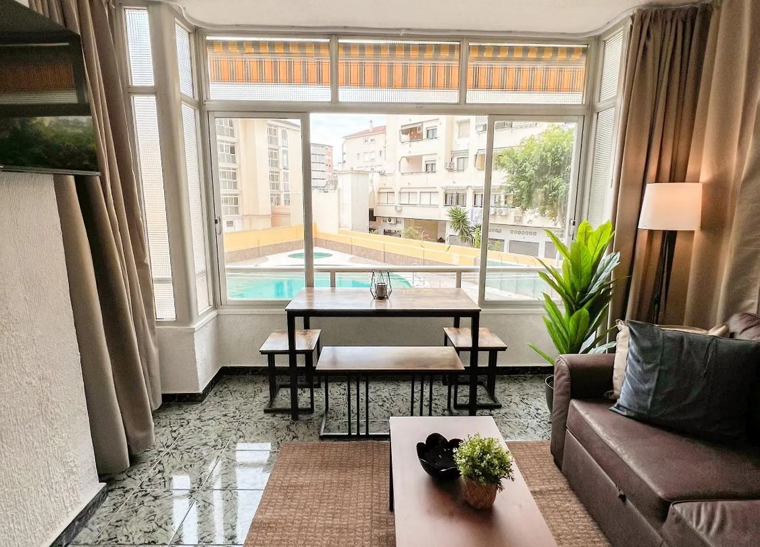 Cozy And Bright Flat With Pool Apartment Torremolinos 0*,